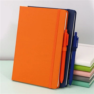 Personalisiertes Leder-Notizbuch